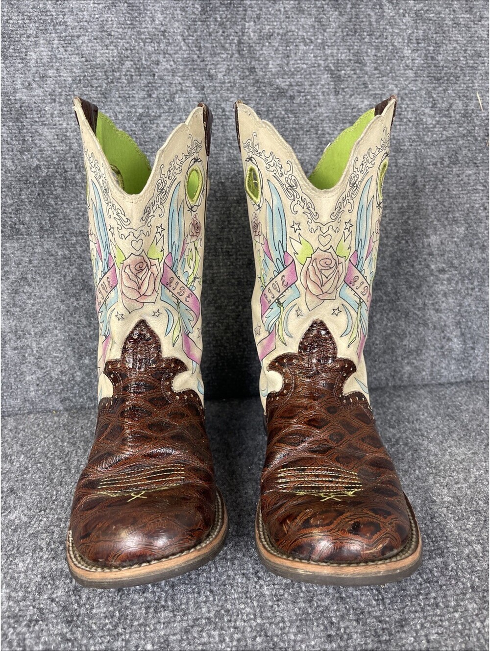 Ariat Ladies Rodeobaby Rocker Cowboy Boots Tattoo Themed Live Ride 7.5 - Picture 2 of 14